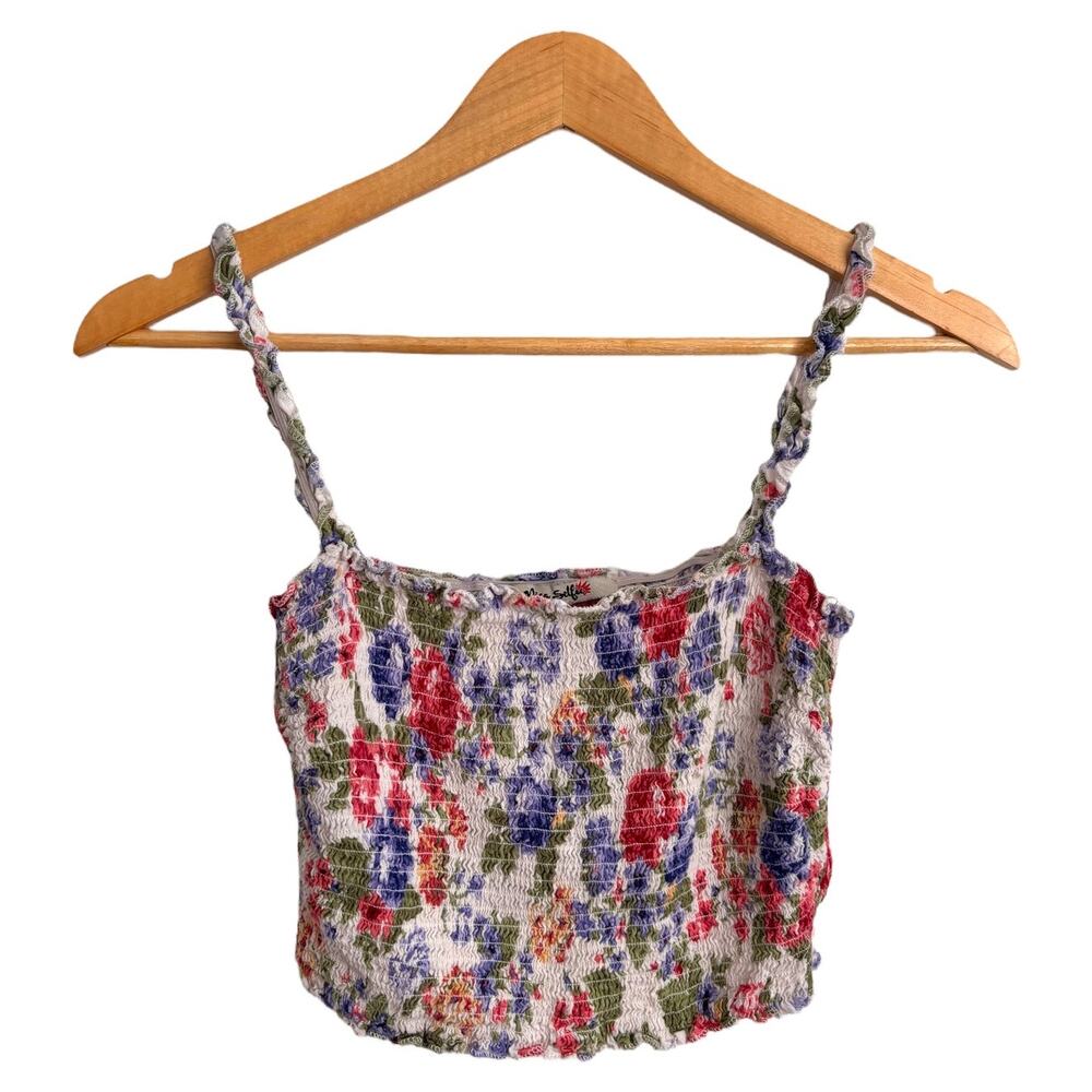 Miss Selfie L Floral Crop Camisole White Smocked